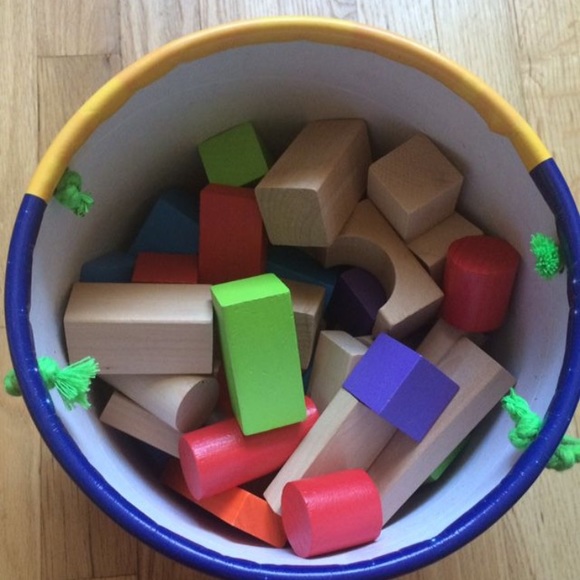 ➡️2/$20❗️⬅️ Imaginarium 75 piece wooden block set - Picture 2 of 4